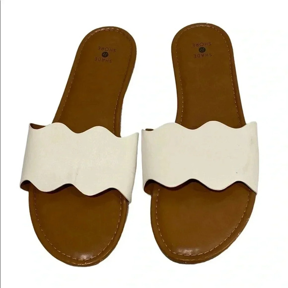 Shade & Shore flats - Picture 1 of 4